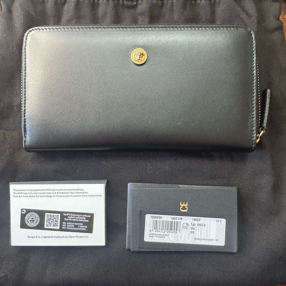 Versace Black Zip Around Wallet NWT